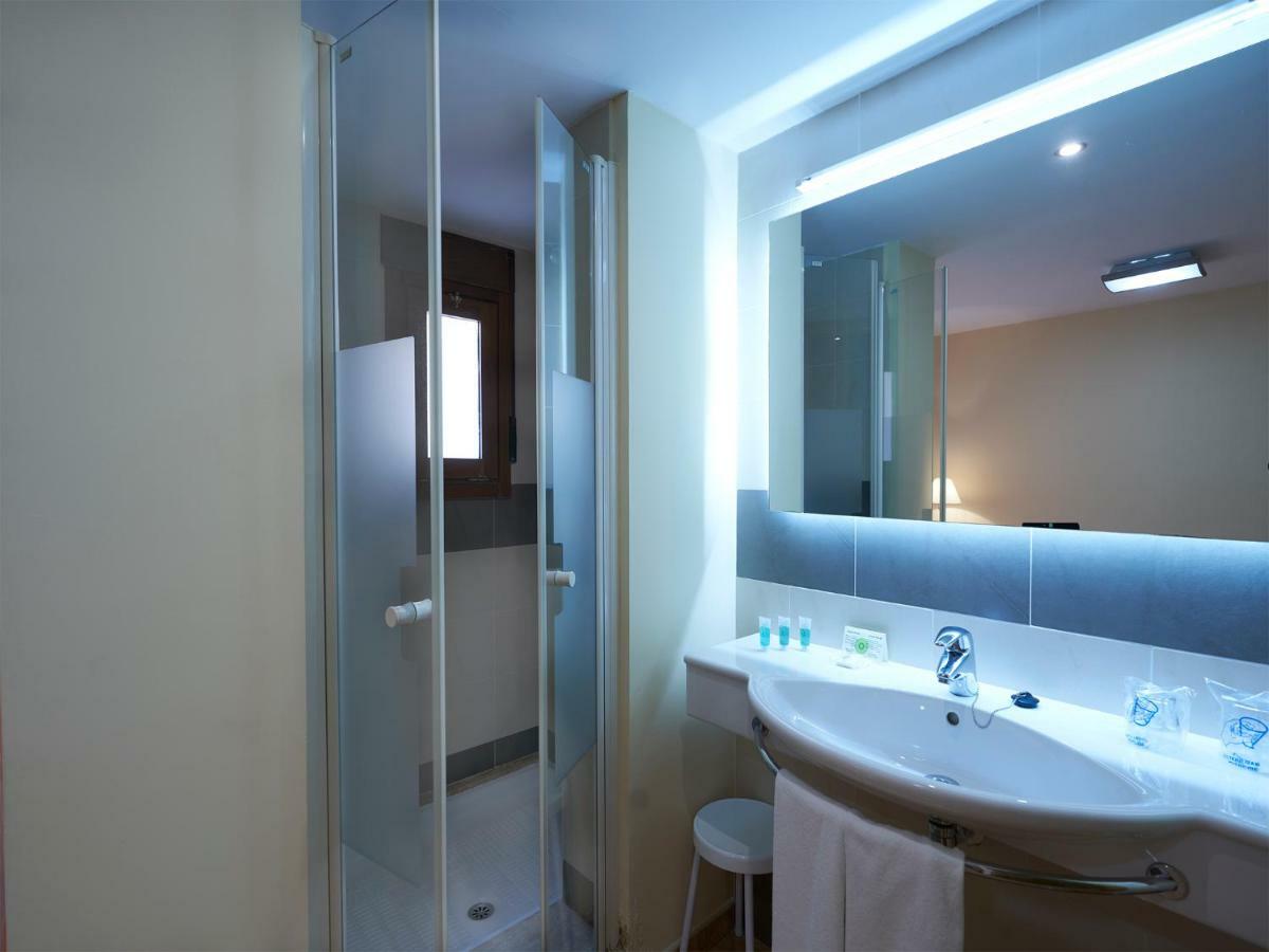 Hotel Anna 코센타이나 외부 사진